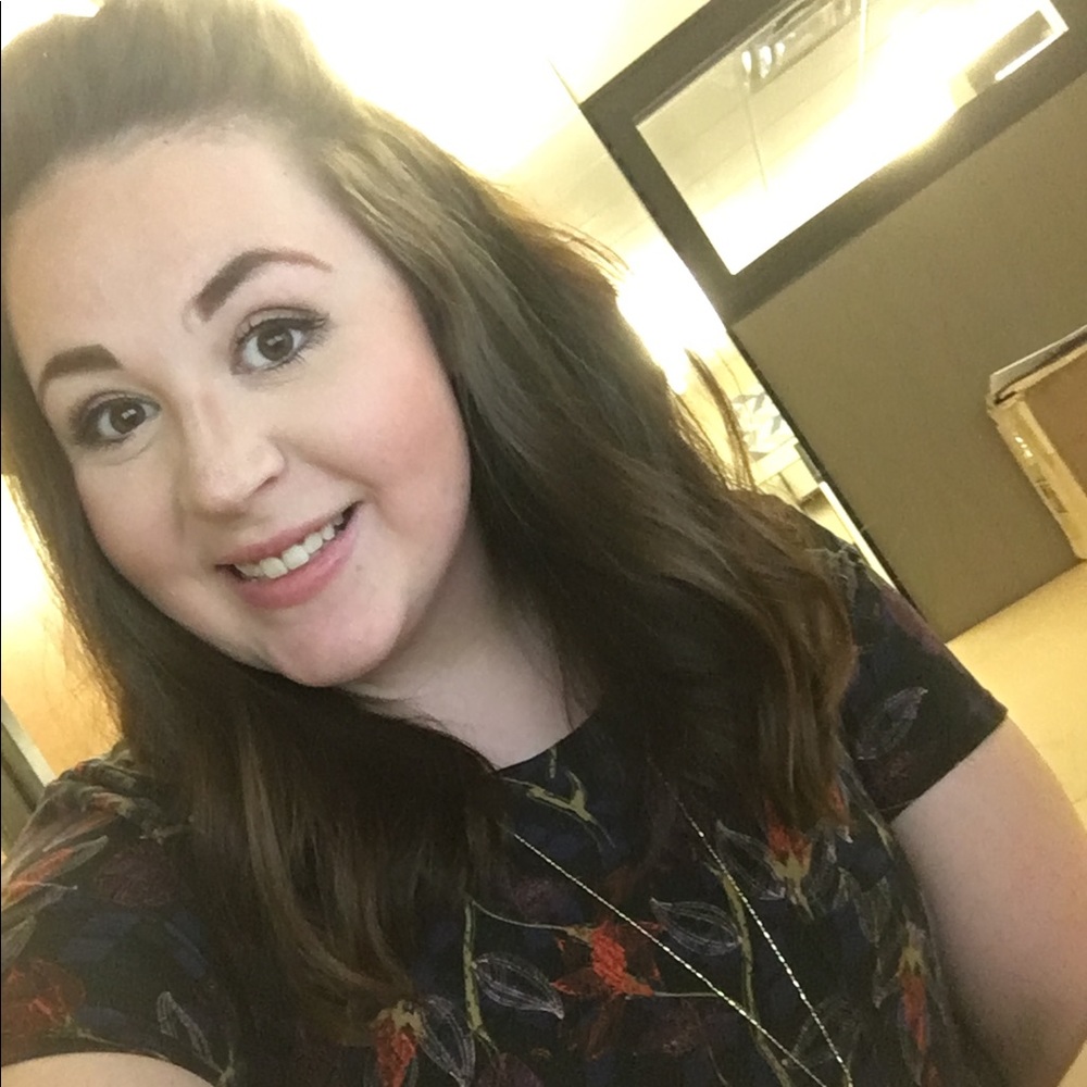 Meet your Posher, Amy